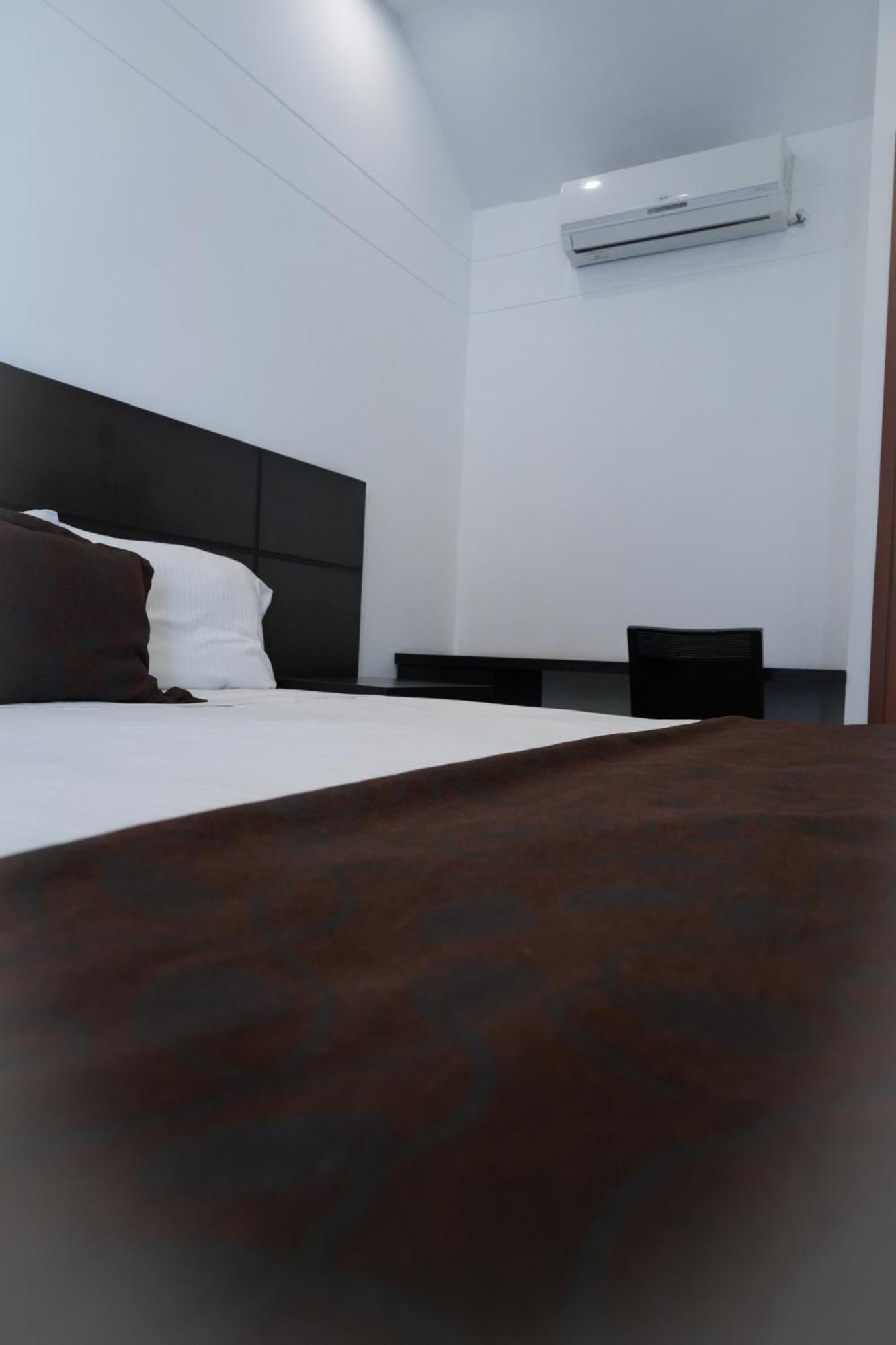 Serenity Suites Casa Boutique 布卡拉曼加 外观 照片