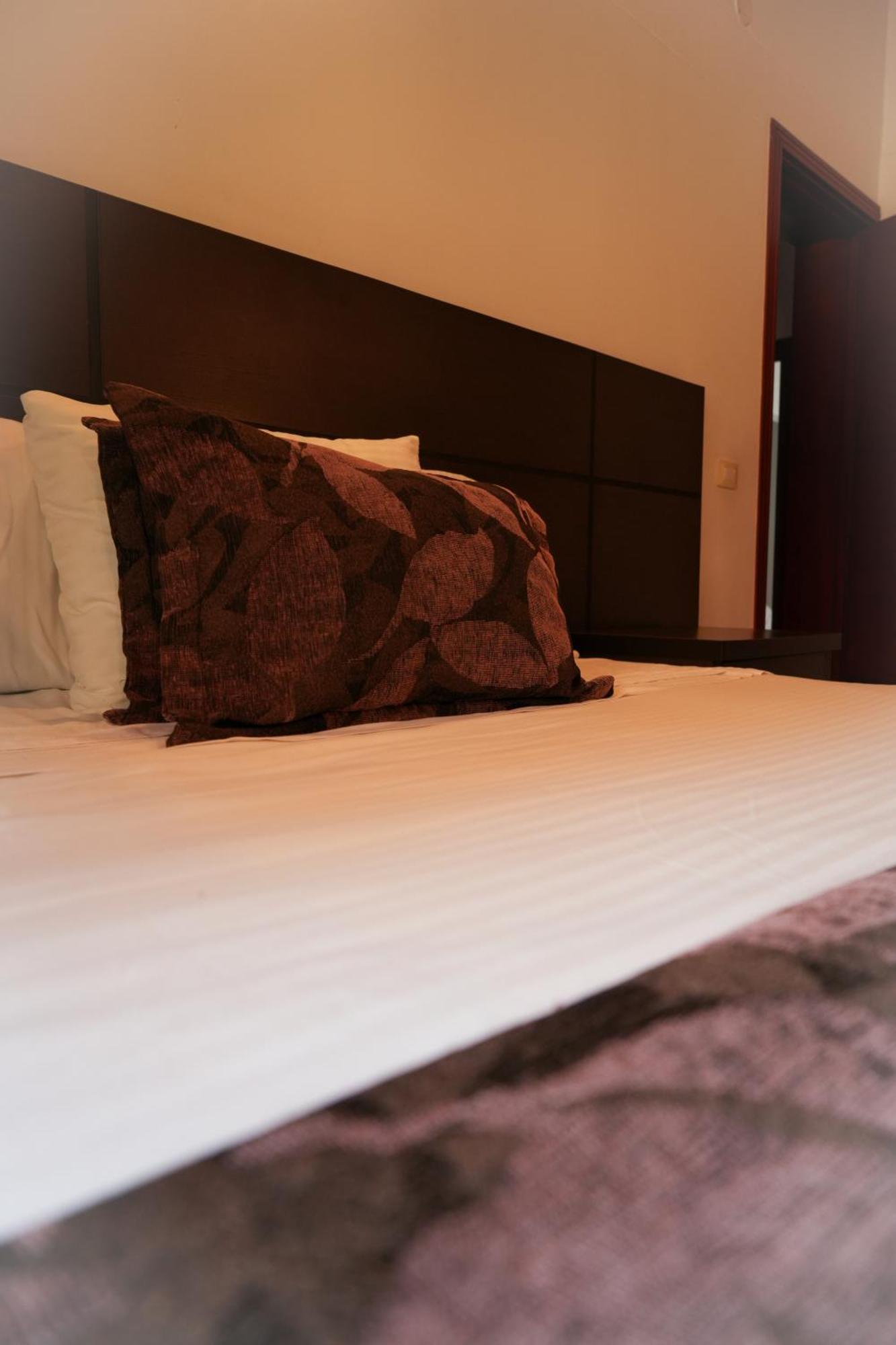 Serenity Suites Casa Boutique 布卡拉曼加 外观 照片